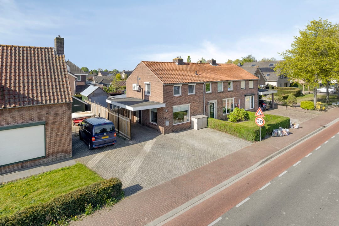 Photo 37 of Broekstraat 40