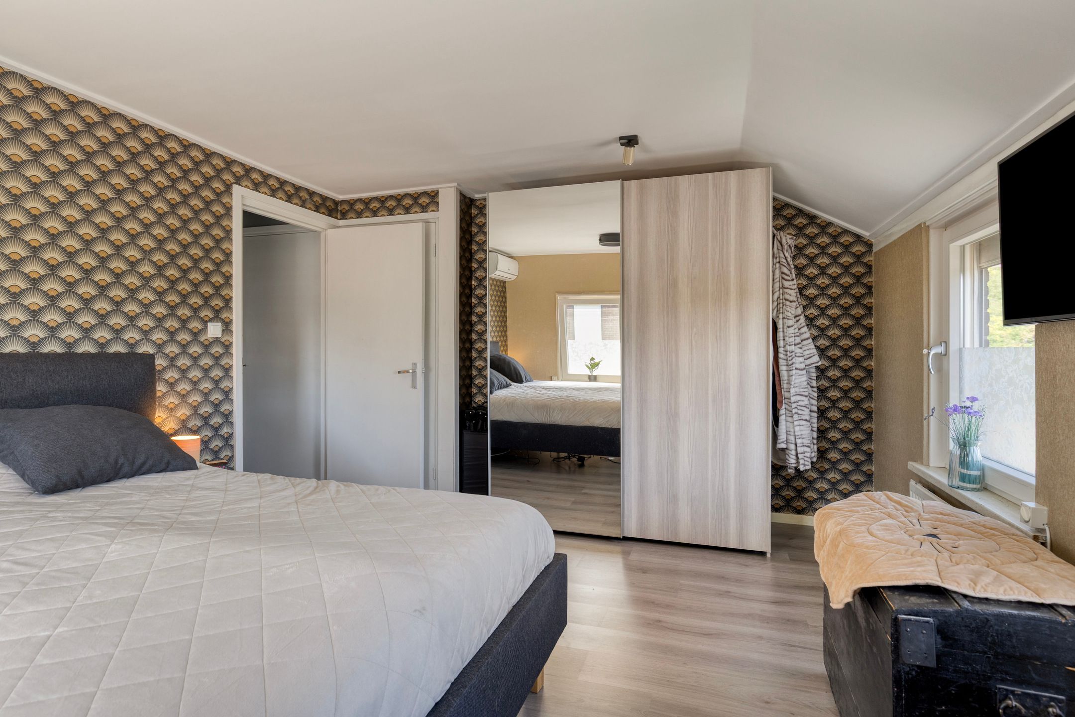 Photo 24 of Broekstraat 40