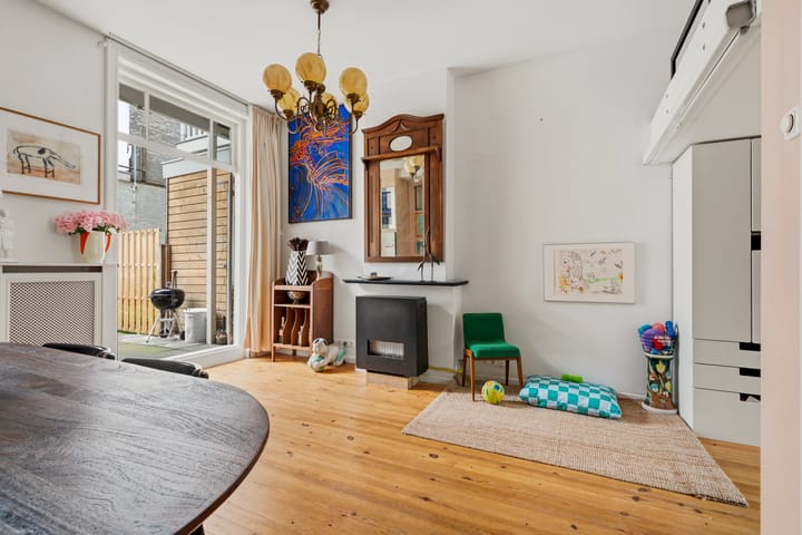 Studio te koop: Eerste Nassaustraat 23H, Amsterdam