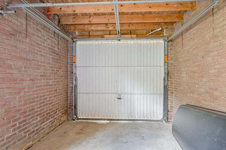 Hoekwoning te koop: Rembrandtlaan 68, Schagen