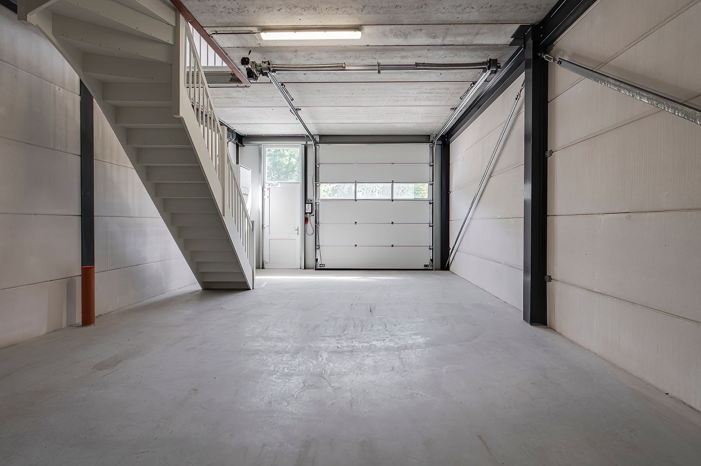 View photo 3 of Latensteinse Rondweg 8-g