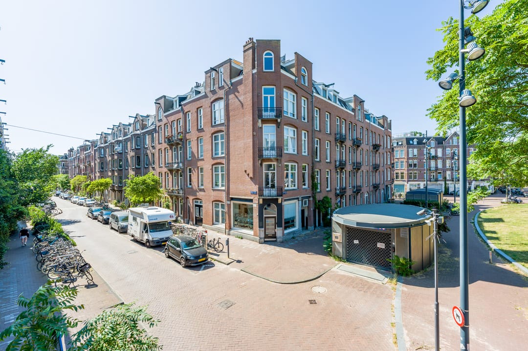 Photo 38 of Eerste Helmersstraat 198-4