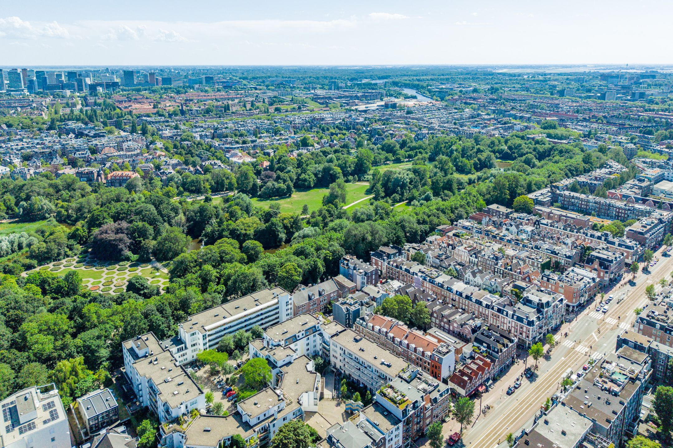 Photo 45 of Eerste Helmersstraat 198-4
