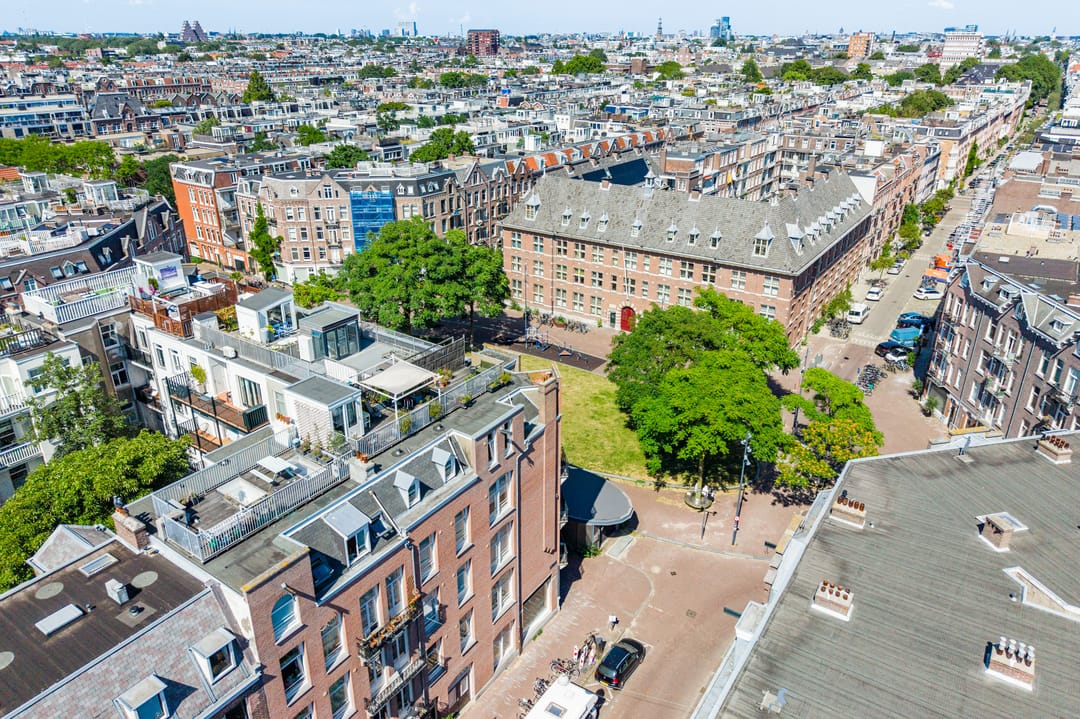 Photo 43 of Eerste Helmersstraat 198-4