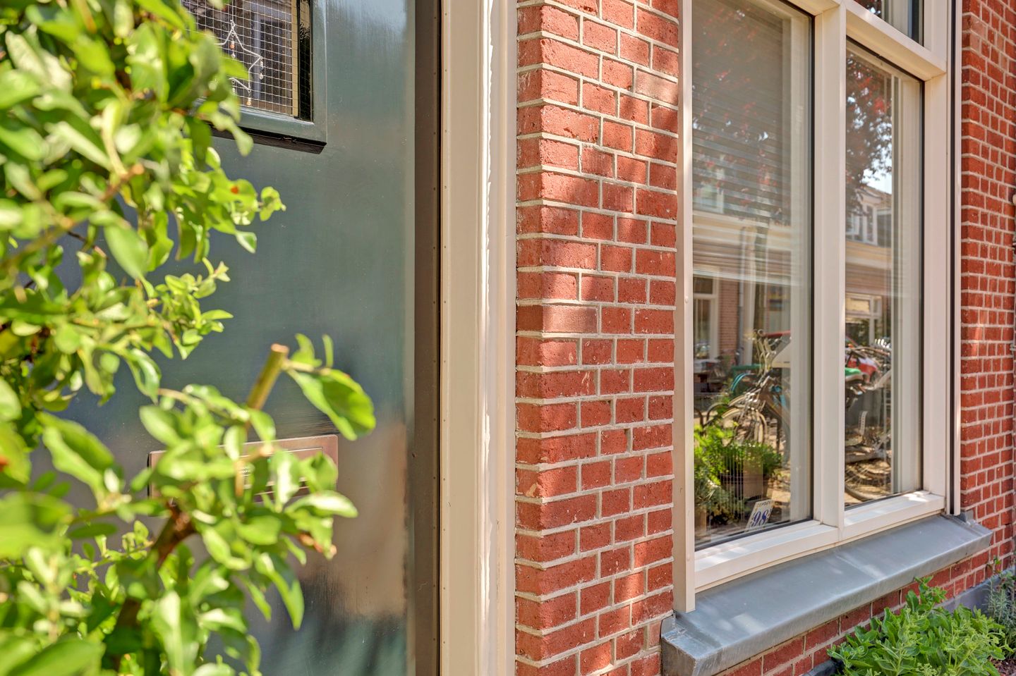 Photo 5 of Oudwijkerveldstraat 98