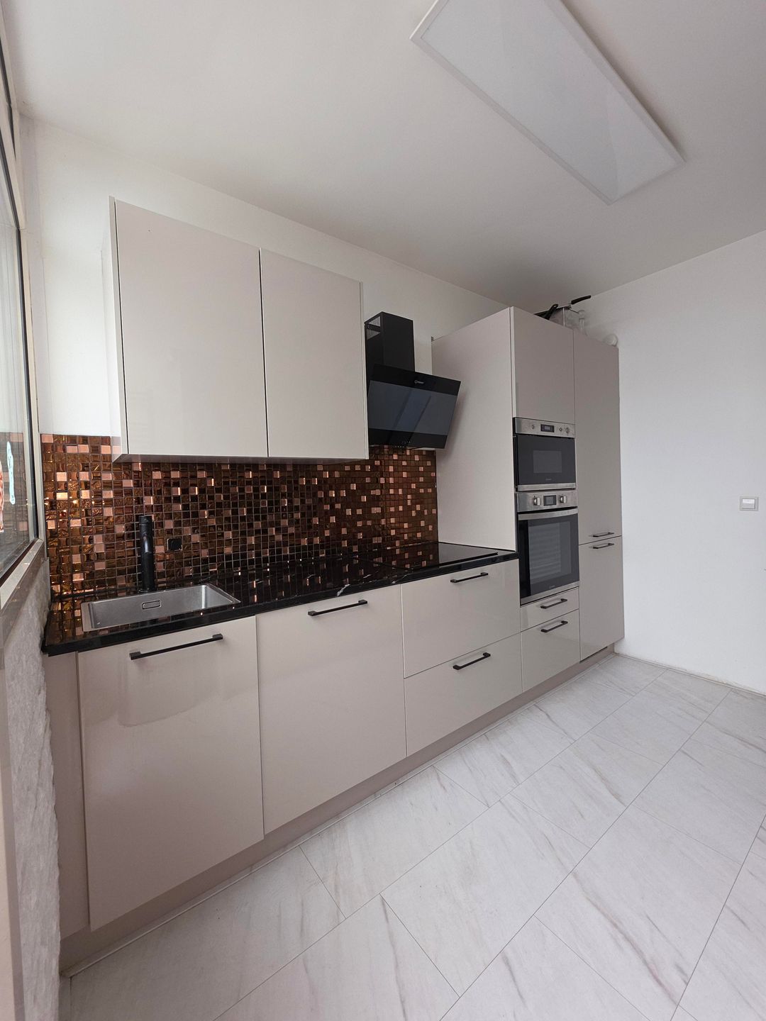 Photo 11 of Sint-Annalandstraat 6