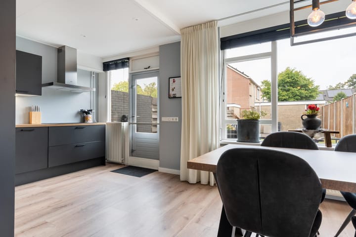 Hoekwoning te koop: van Ewsumlaan 44, Coevorden