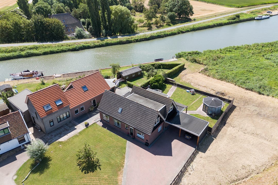 Photo 32 of Huigendijk 8