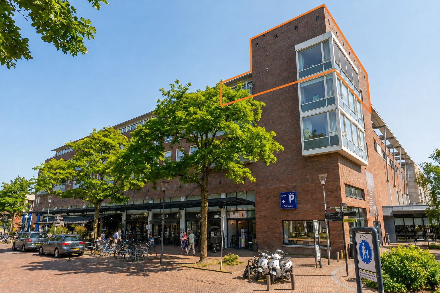 Raadhuisplein 4 