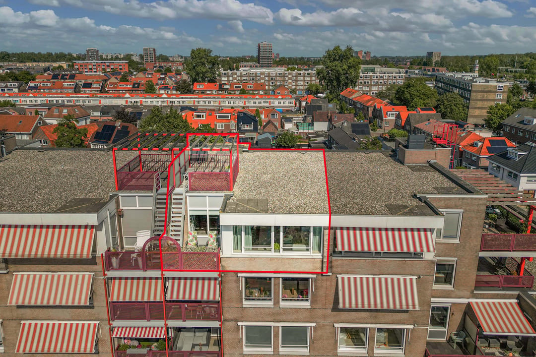 Photo 38 of Jacob van Deventerstraat 163