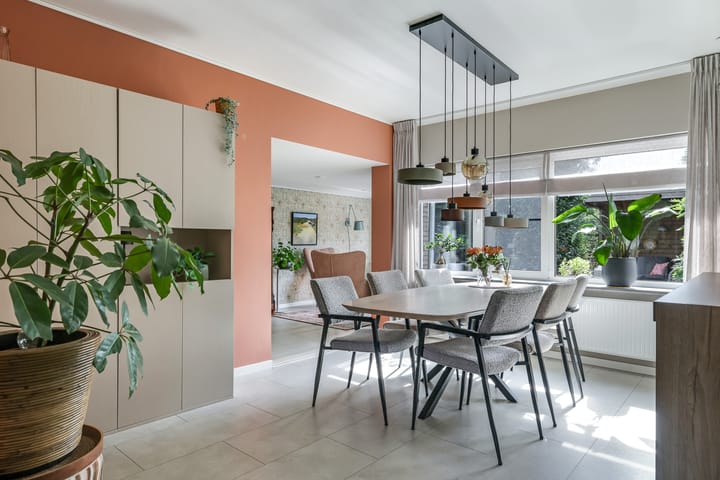 Tussenwoning te koop: Nansenstraat 4, Zetten