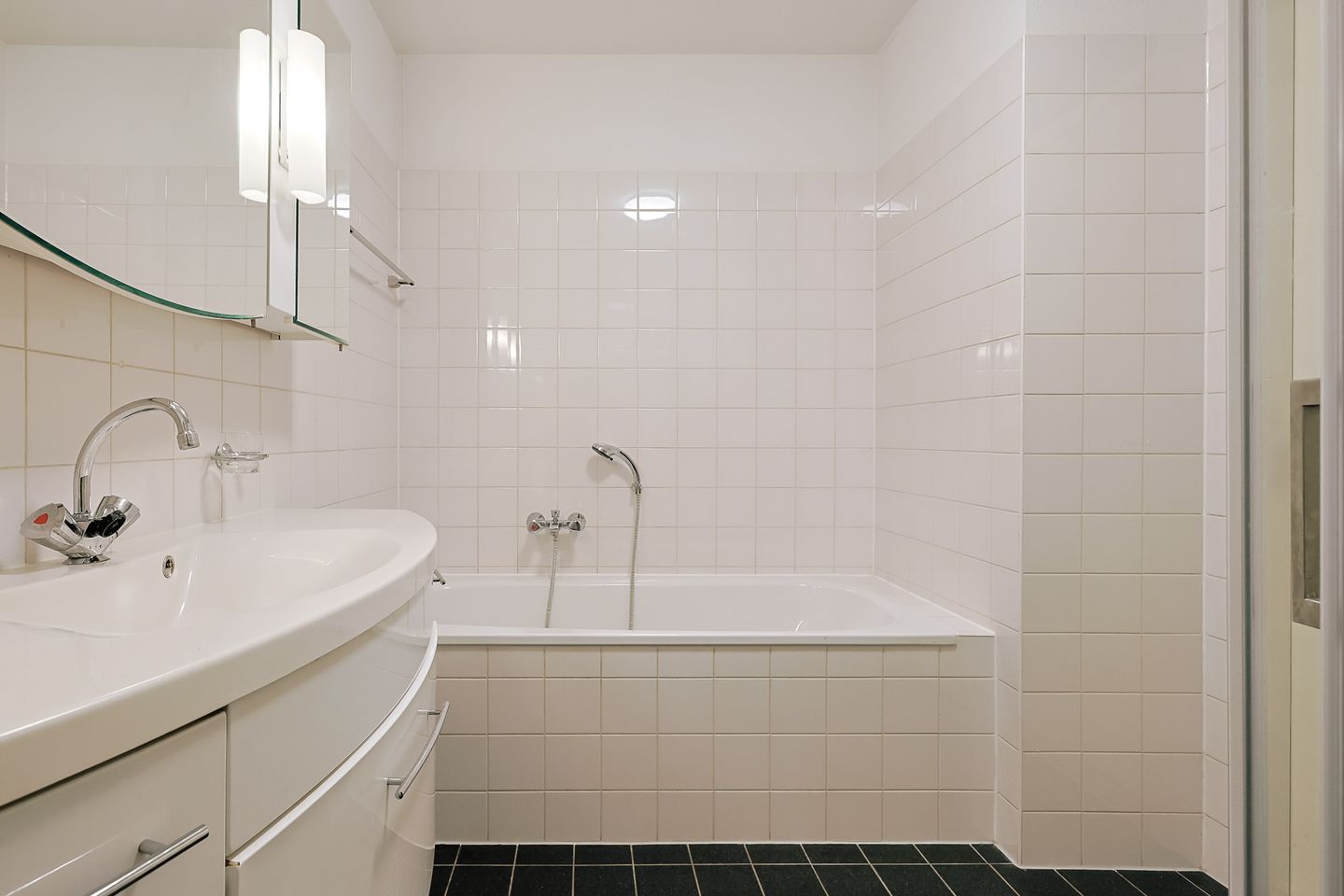Photo 20 of Pieter Doelmanstraat 5-F