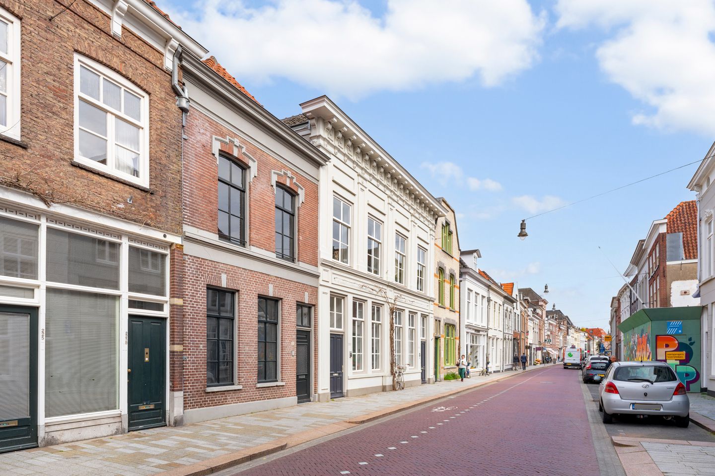 Foto 44 van Vughterstraat 223