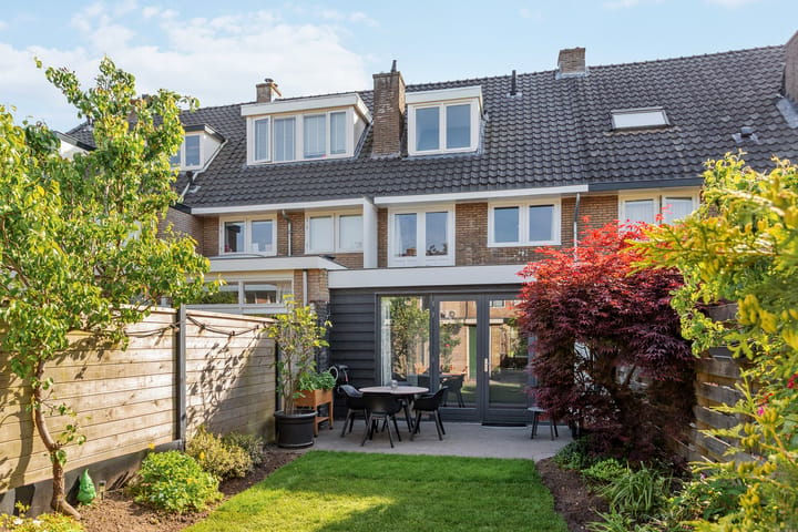 Photo 4 of Meteorenstraat 78