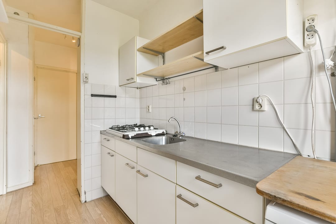 Photo 8 of Orteliusstraat 114-2