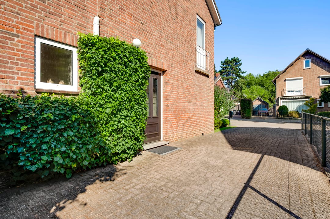 Photo 32 of Pater van den Heuvelstraat 6