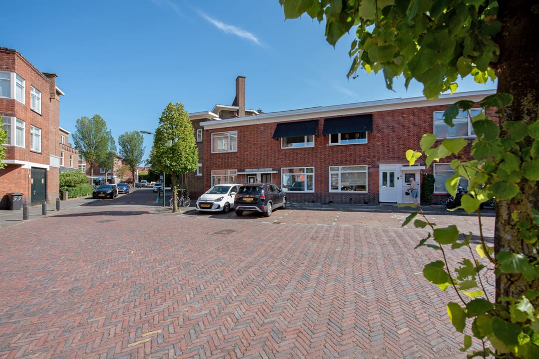 Foto 46 van van Barbansonstraat 72
