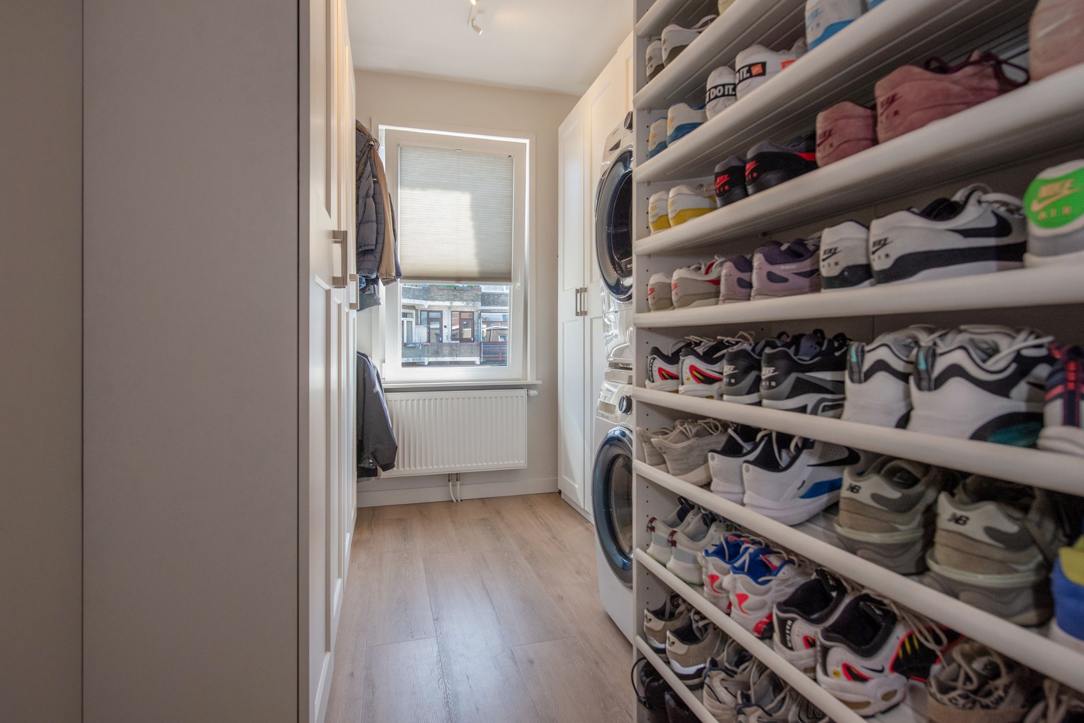 Foto 42 van van Barbansonstraat 72