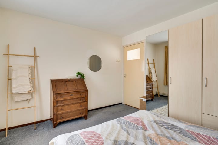 Hoekwoning te koop: Pater van den Heuvelstraat 6, Roermond