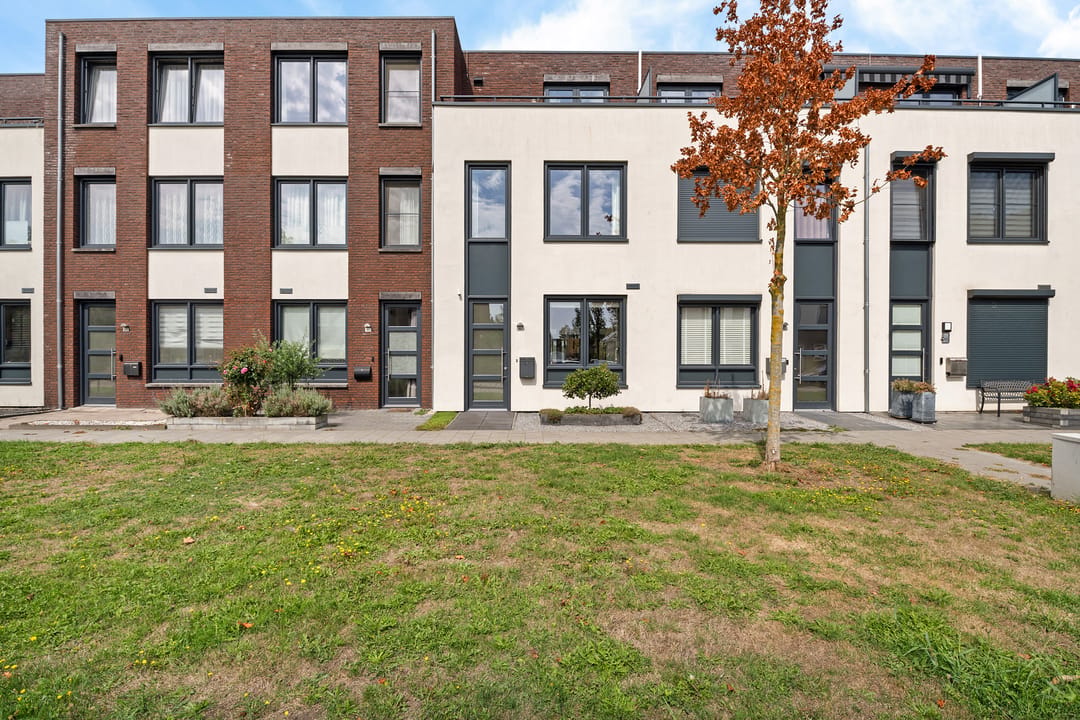 Foto 1 van Pastoor van de Spijkerstraat 69