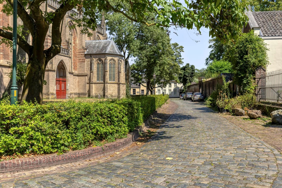 Foto 41 van Kerkplein 9
