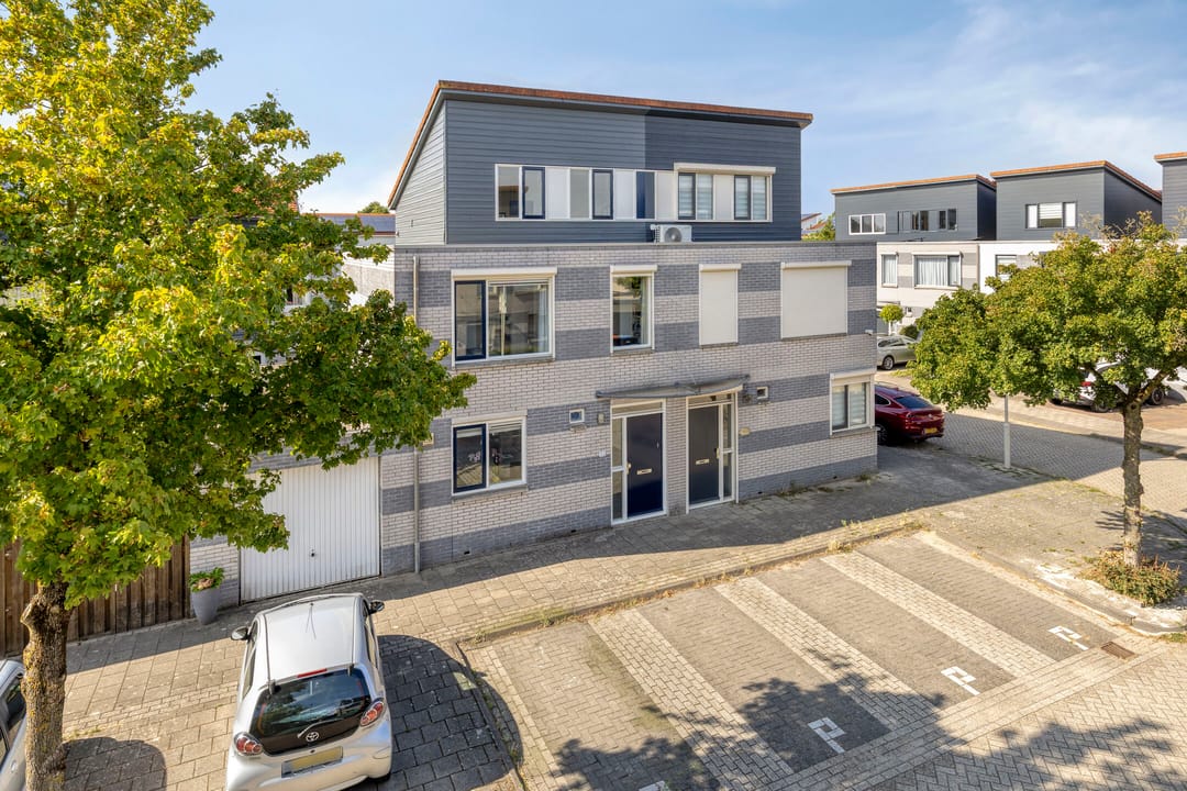 Photo 2 of Wim Sonneveldstraat 32