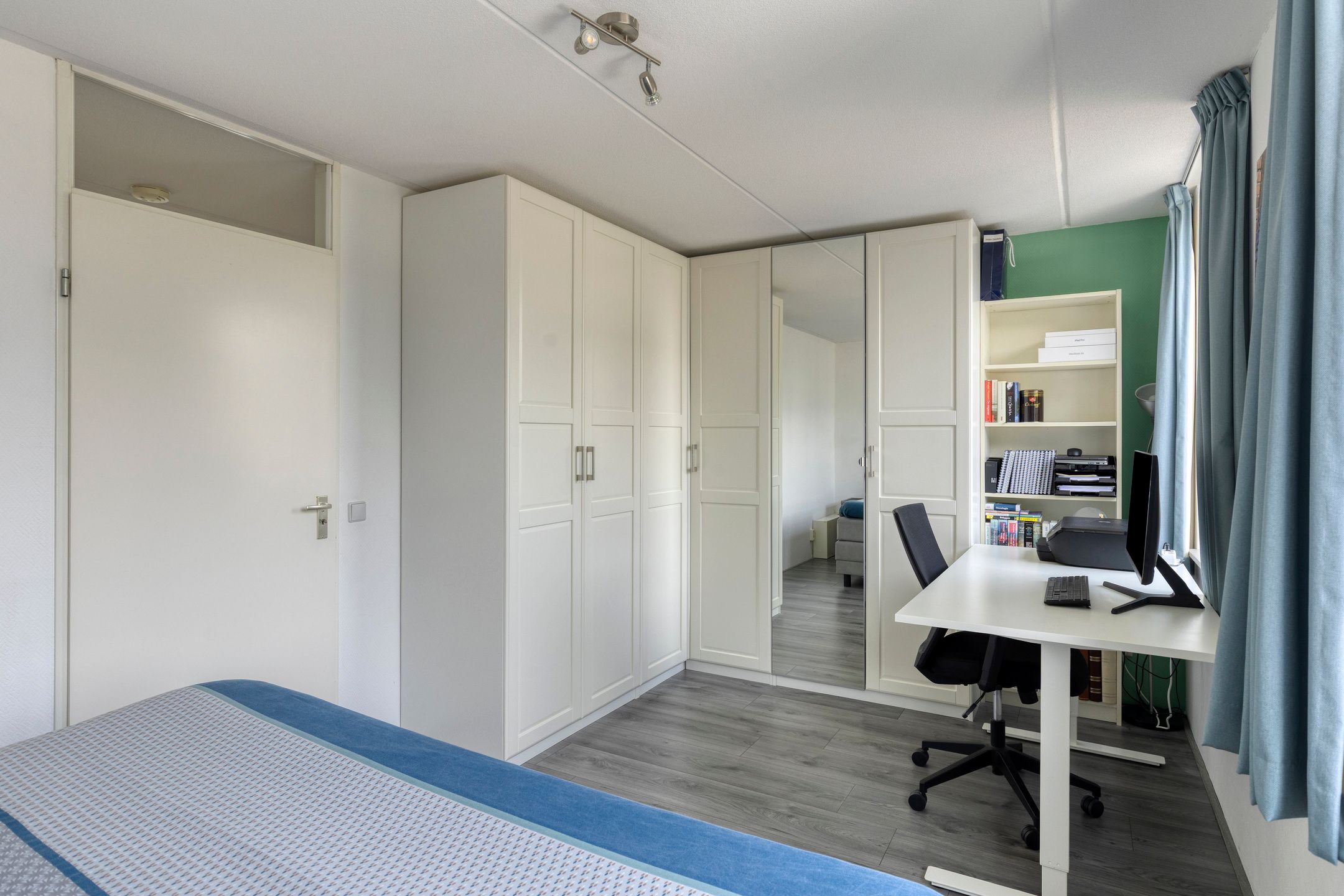 Photo 15 of Wim Sonneveldstraat 32