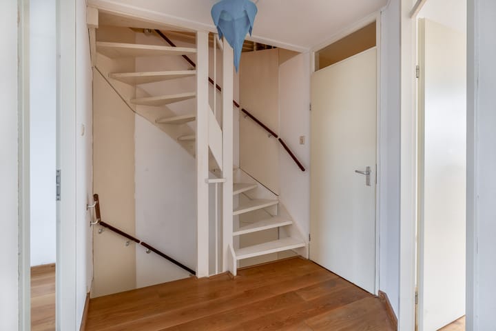 Tussenwoning te koop: Vliegende Koffer 8, Eindhoven
