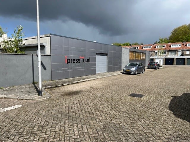 Bekijk foto 3 van Valkenjachtstraat 25-27