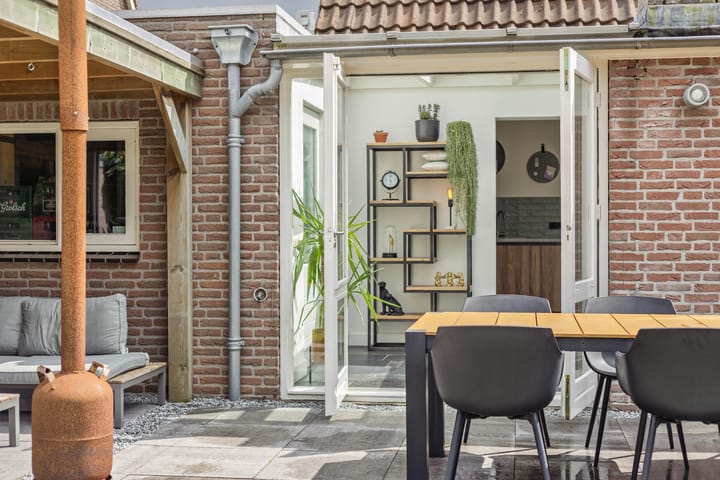 Tussenwoning te koop: Roggeakker 7, Nuland
