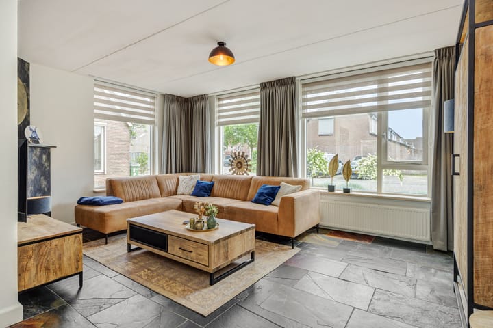 Tussenwoning te koop: Roggeakker 7, Nuland