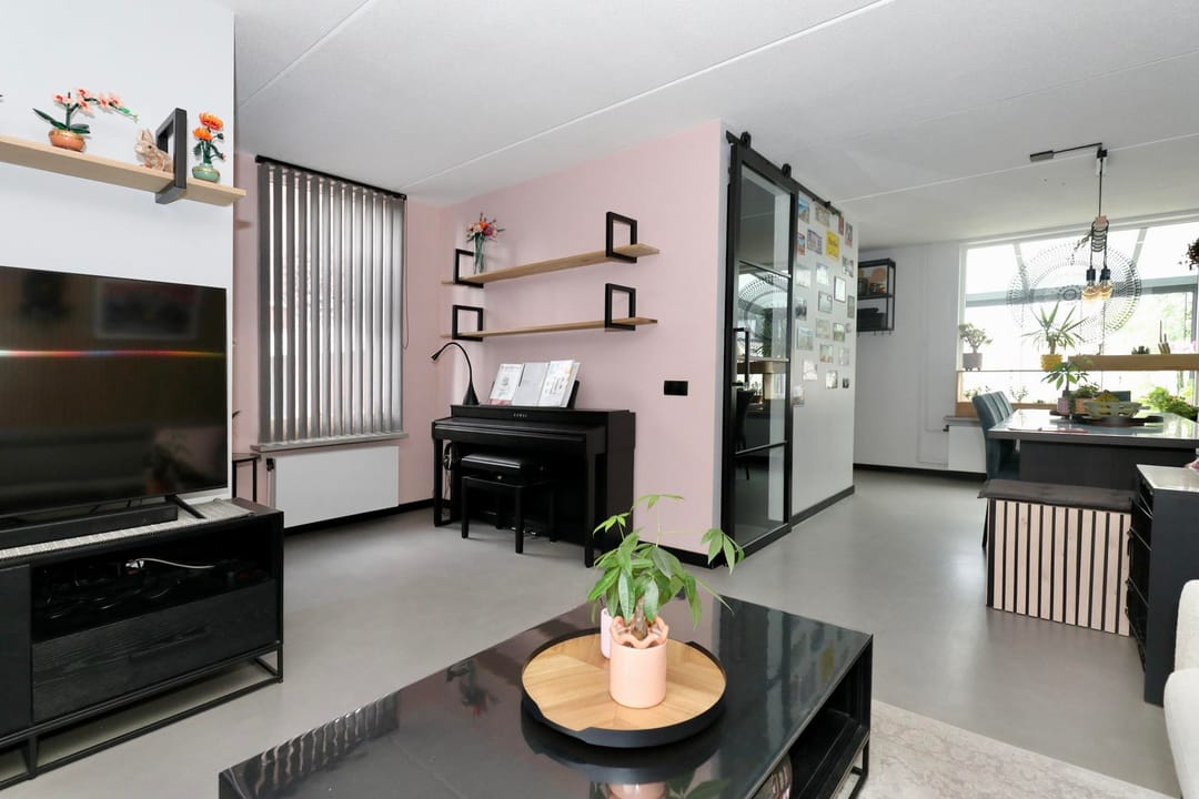 Photo 7 of St. Josephstraat 34