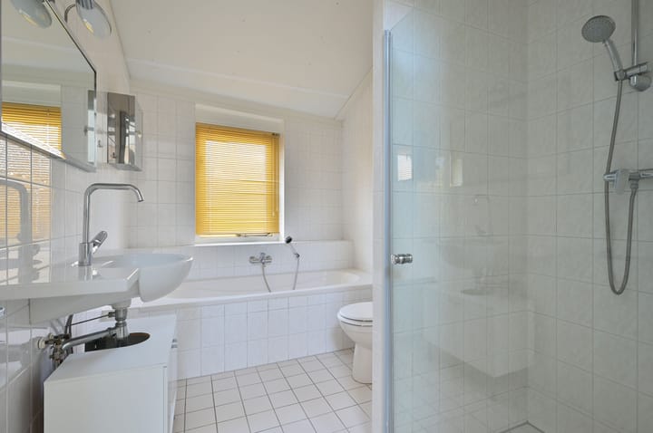 Hoekwoning te koop: Leonardo da Vincihof 10, Huizen