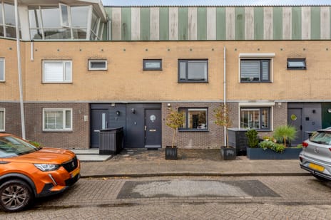 Bisschop Romerostraat thumbnail