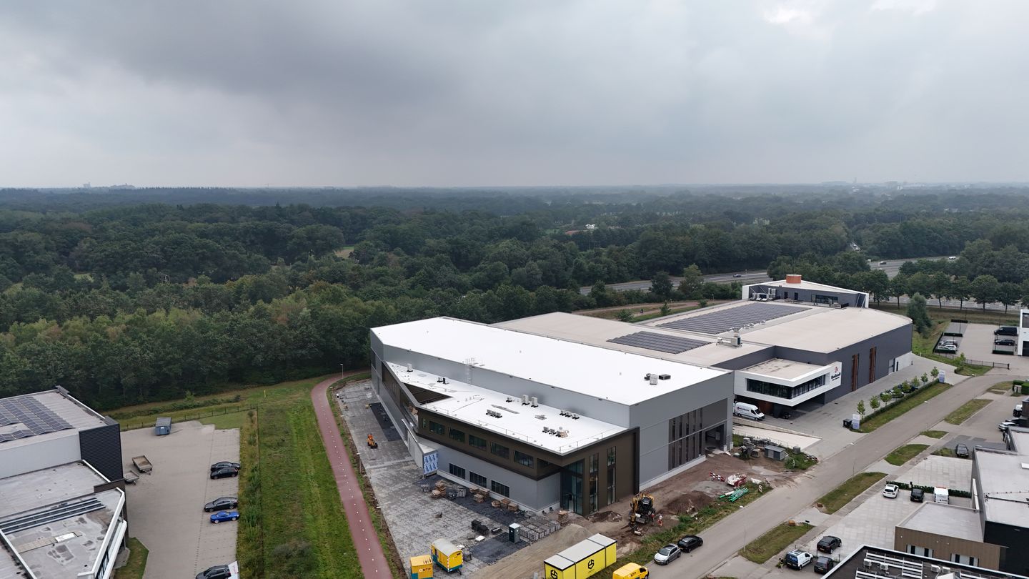 Bekijk foto 2 van Oosterveldsingel 14