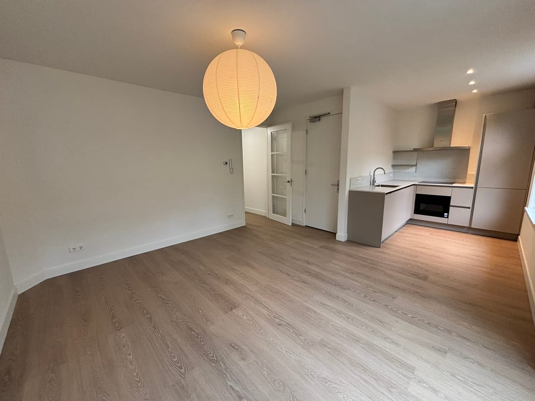 Photo 2 of Achillesstraat 96-3