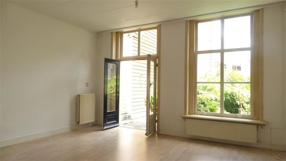 View photo 3 of Langegracht 6