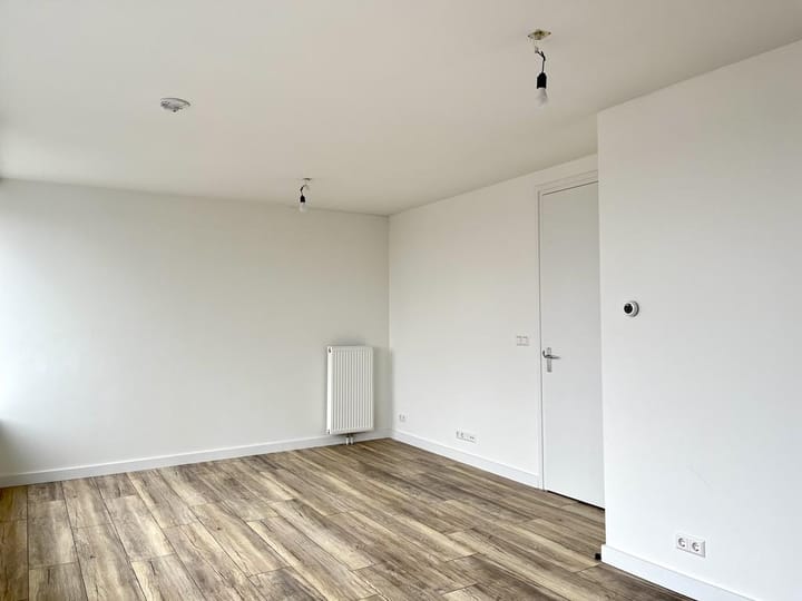 Photo 3 of Zeestraat 24-B