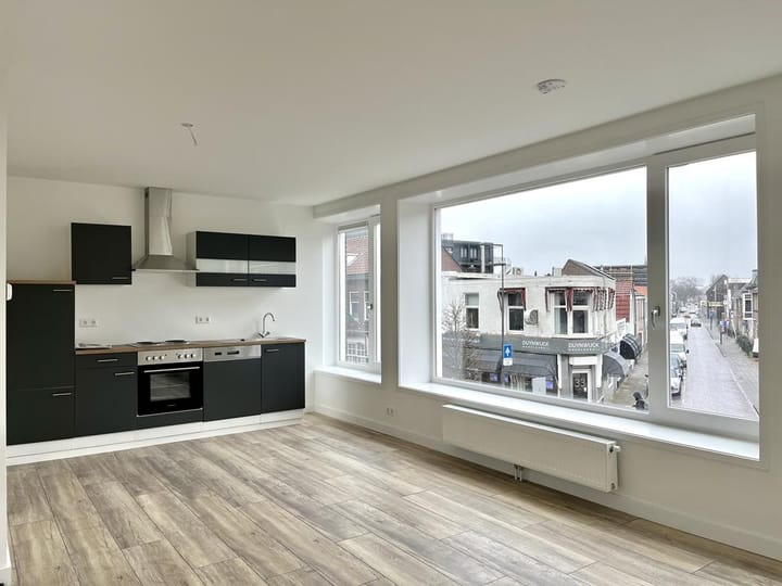 Photo 4 of Zeestraat 24-B