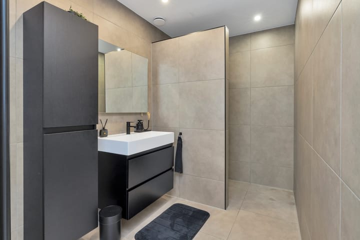 Appartement te koop: Kerdijkhof 130, Amsterdam