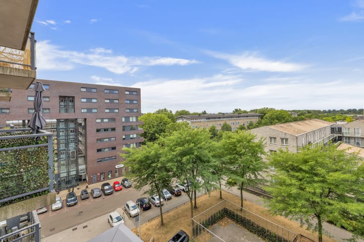 Appartement te koop: Kerdijkhof 130, Amsterdam