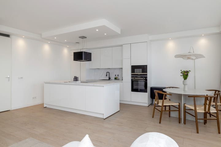 Appartement te koop: Kerdijkhof 130, Amsterdam