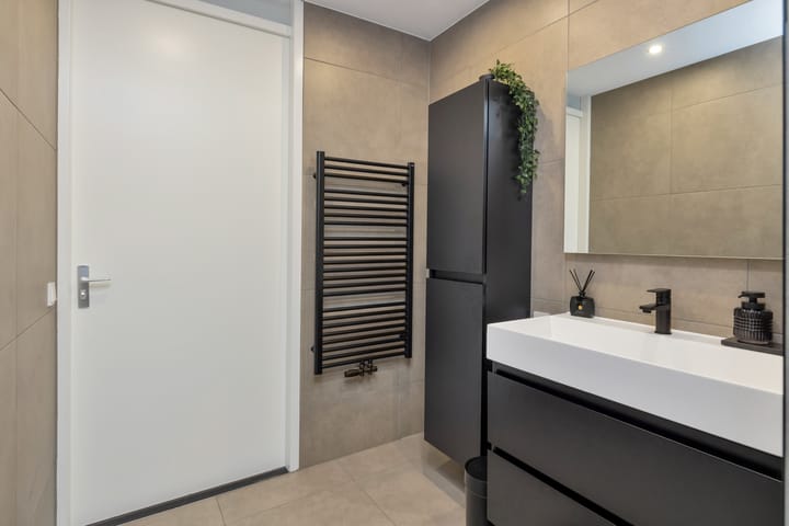 Appartement te koop: Kerdijkhof 130, Amsterdam