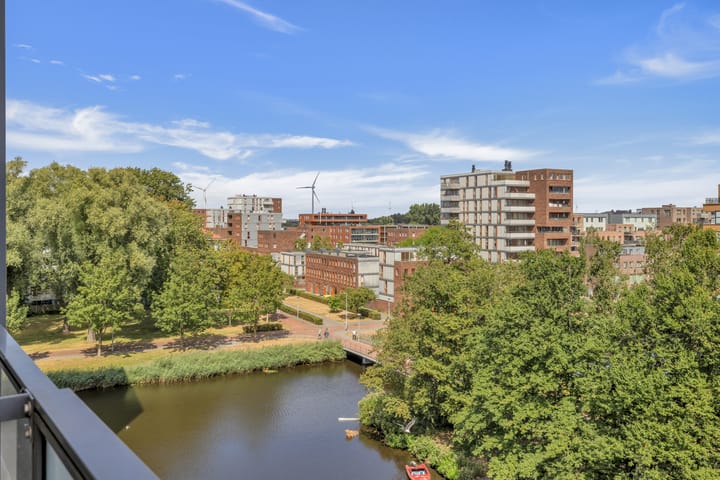 Appartement te koop: Kerdijkhof 130, Amsterdam