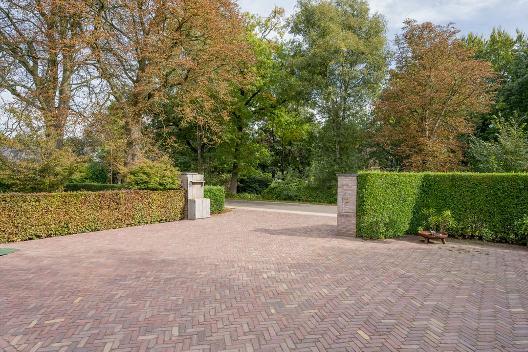 Photo 38 of Postweg 10