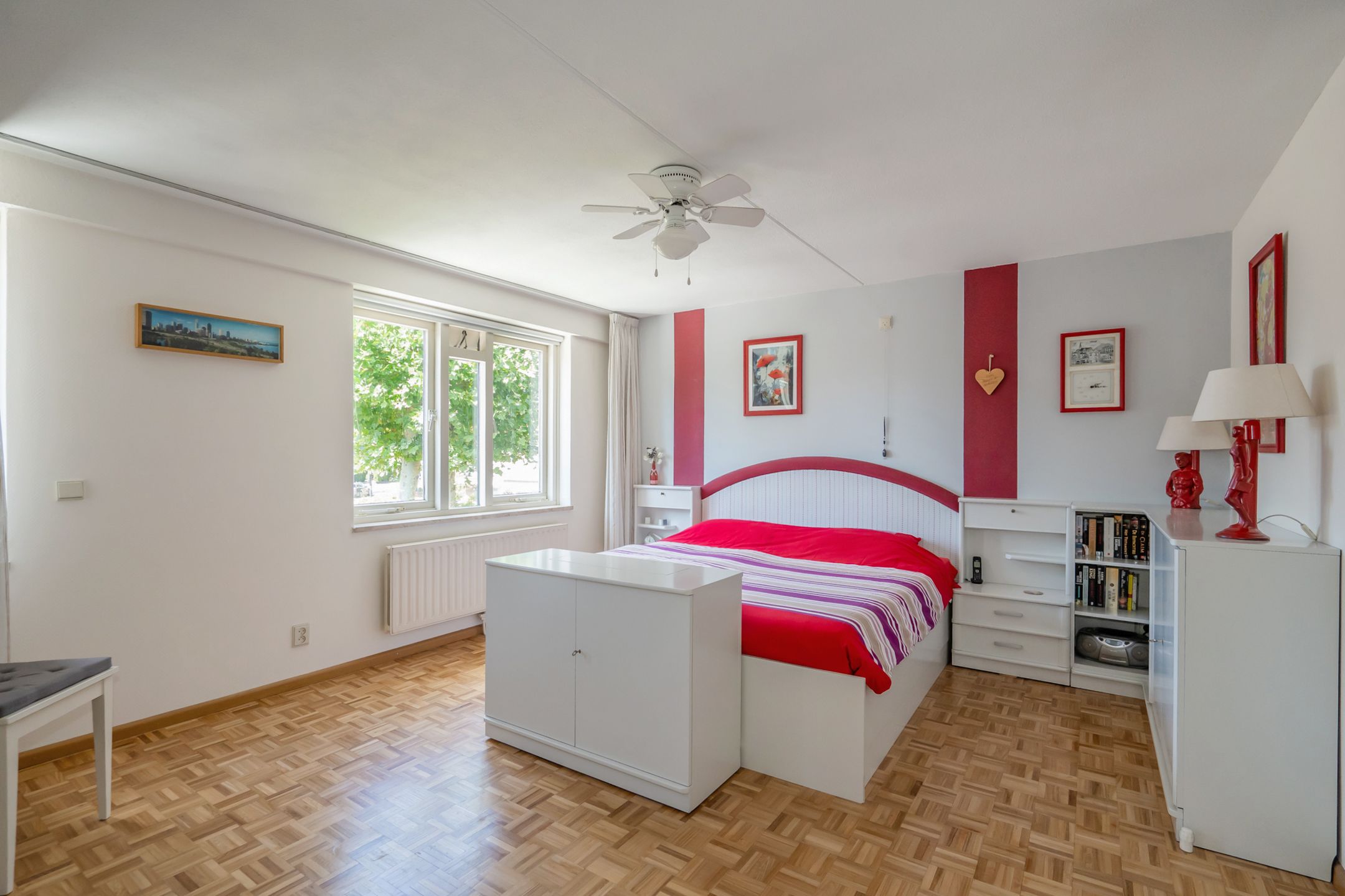 Photo 27 of Bertha von Suttnerstraat 17