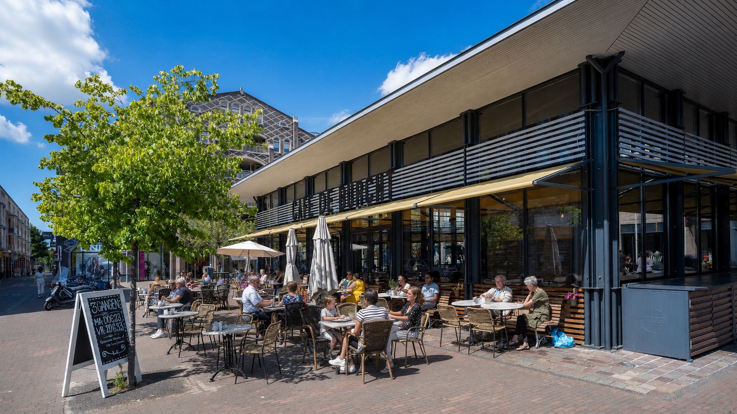View photo 4 of Vleuterweide Winkelcentrum