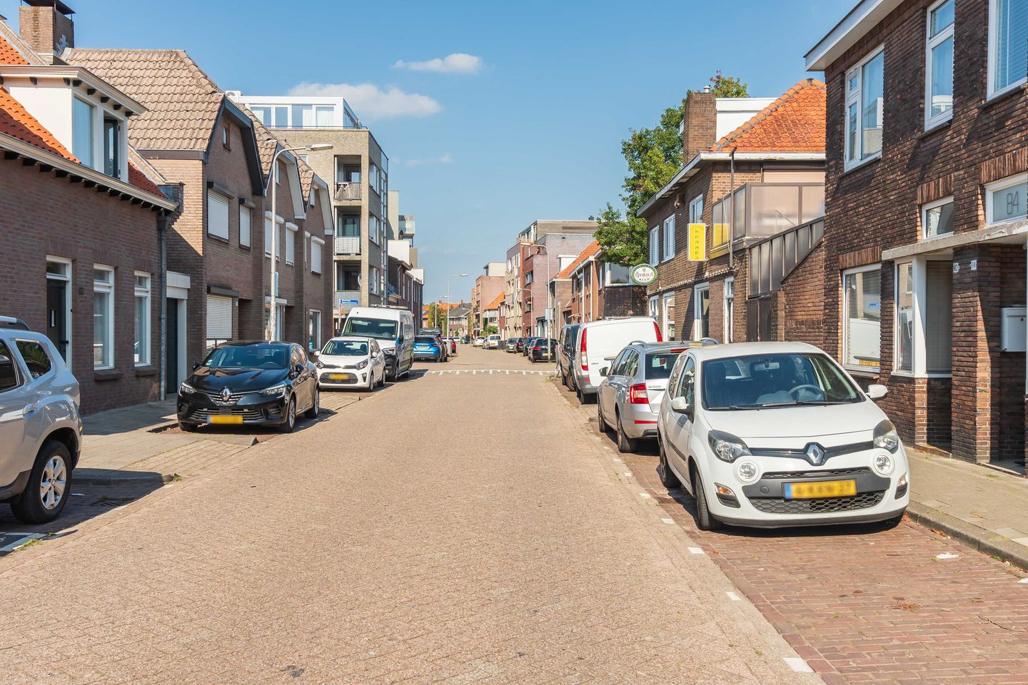 Photo 40 of Groeseindstraat 86