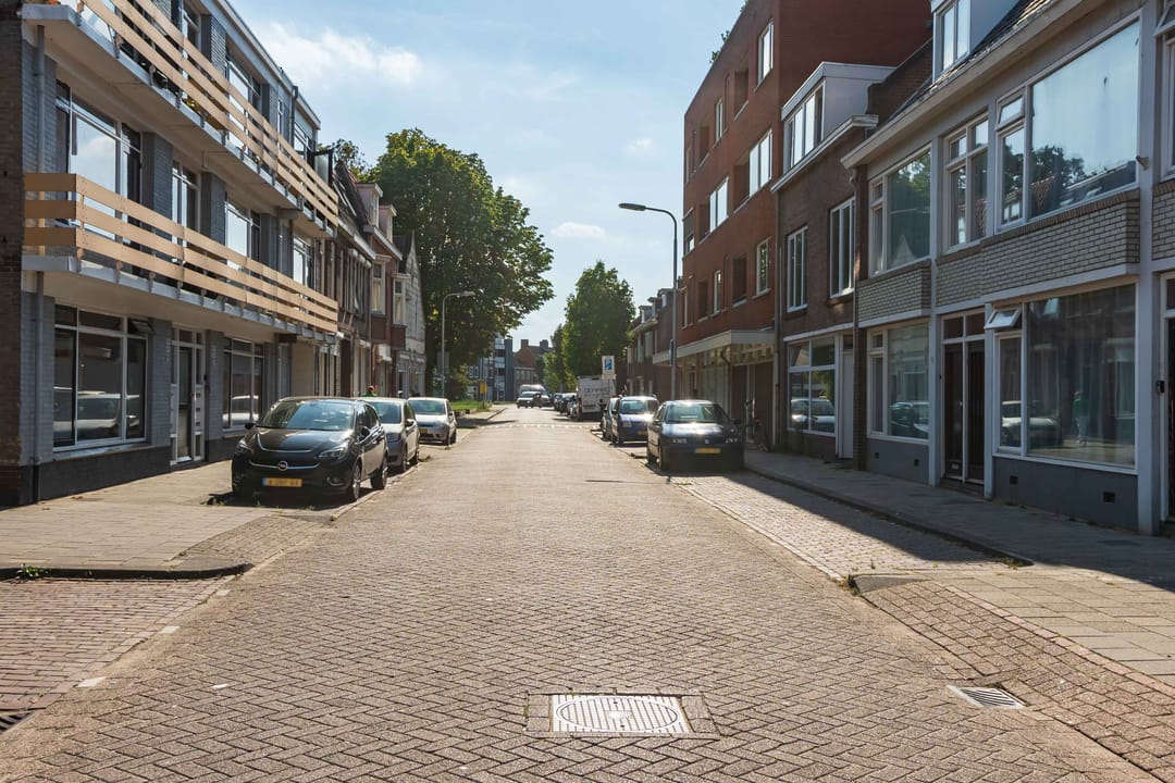 Photo 41 of Groeseindstraat 86