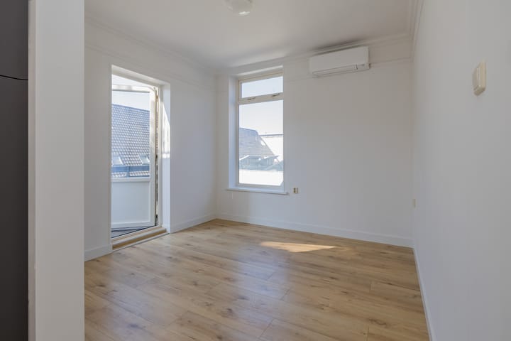Studio te koop: Kanaalstraat 62D, Ijmuiden